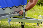 Auto Anhänger 230x125 Garden Trailer 230 KIPP Unitrailer 750 kg mit Stützrad, blauer Hochplane und Hochspriegel – Bild 7